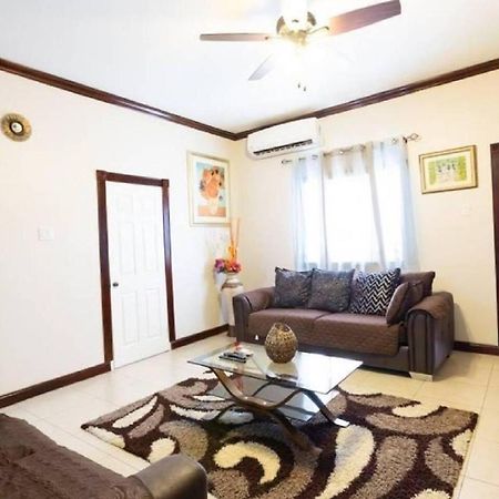 Lovely 2-Bed Apartment In The New Kingston Area Esterno foto