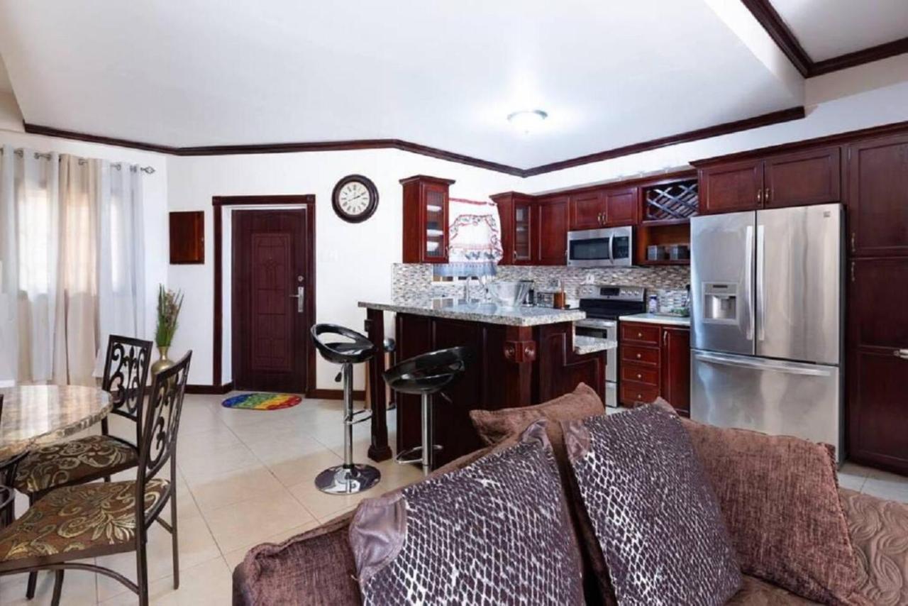Lovely 2-Bed Apartment In The New Kingston Area Esterno foto