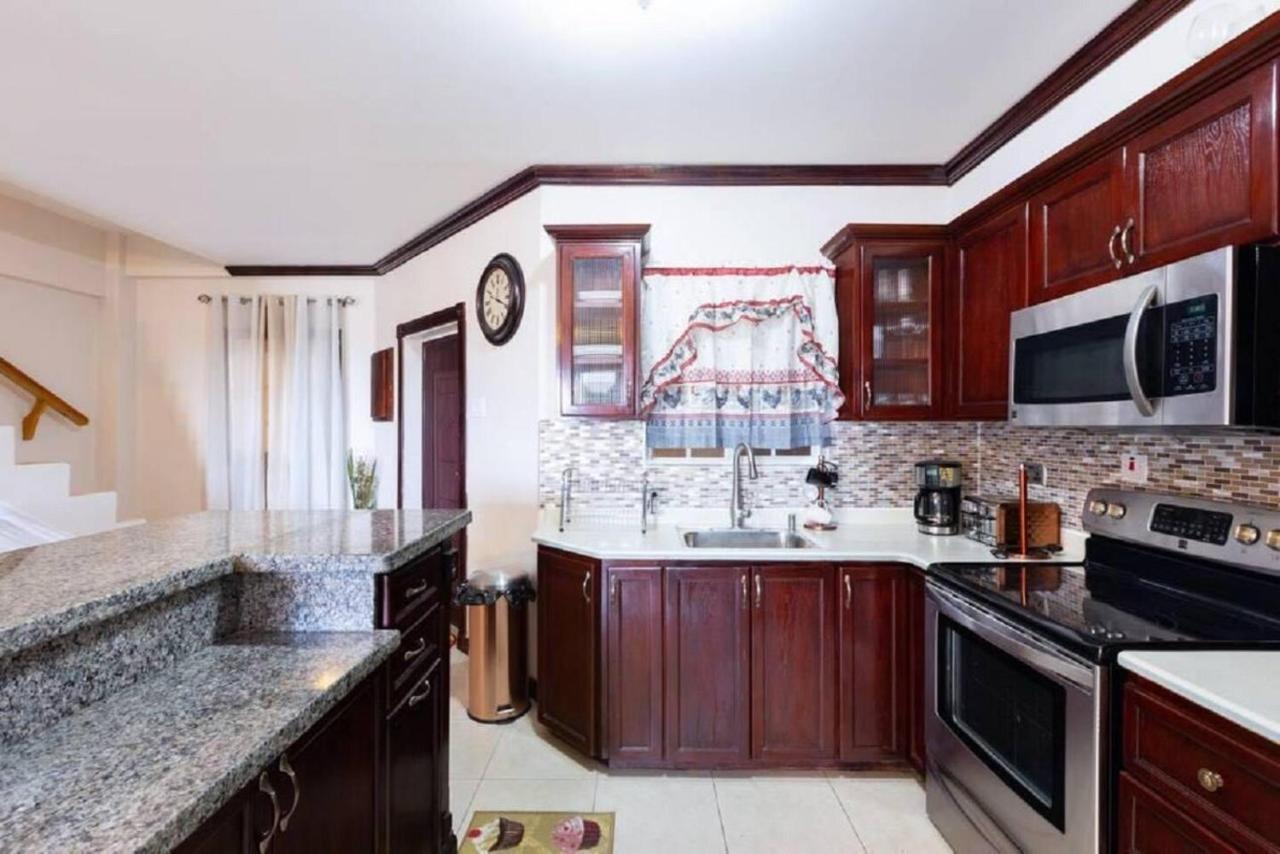 Lovely 2-Bed Apartment In The New Kingston Area Esterno foto