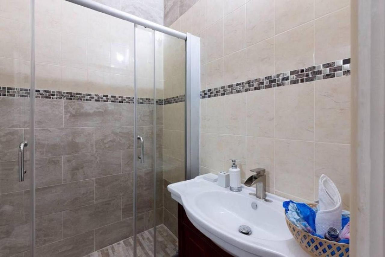Lovely 2-Bed Apartment In The New Kingston Area Esterno foto